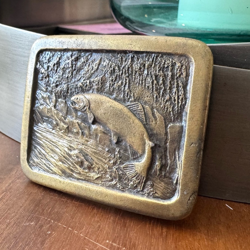 Vintage 1977 Brass Trout Belt Buckle - Picture 2 of 8